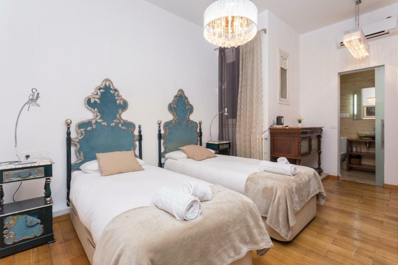 1229 - Awesome City Center Apartment With Terrace Barcelona Kültér fotó
